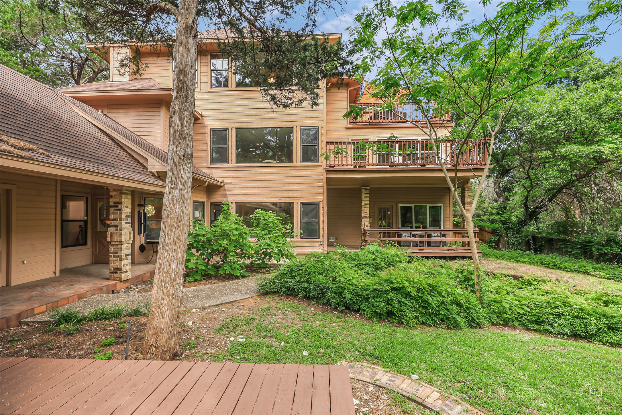 1322 Cartwright Drive Cedar Hill TX 75104