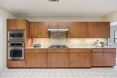 1322 Cartwright Drive Cedar Hill TX 75104