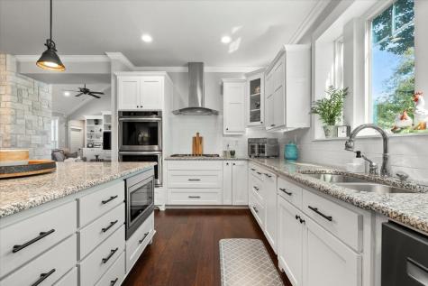 1604 Caddo Peak Trail Joshua TX 76058