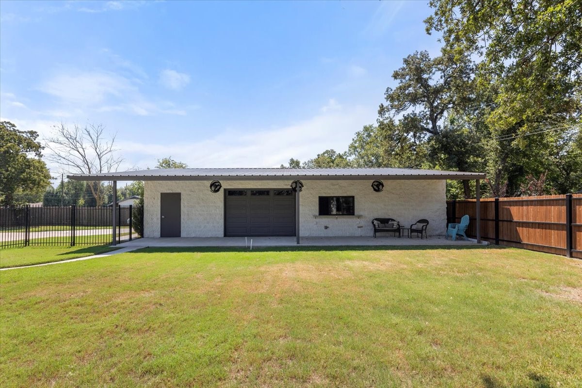 1604 Caddo Peak Trail Joshua TX 76058