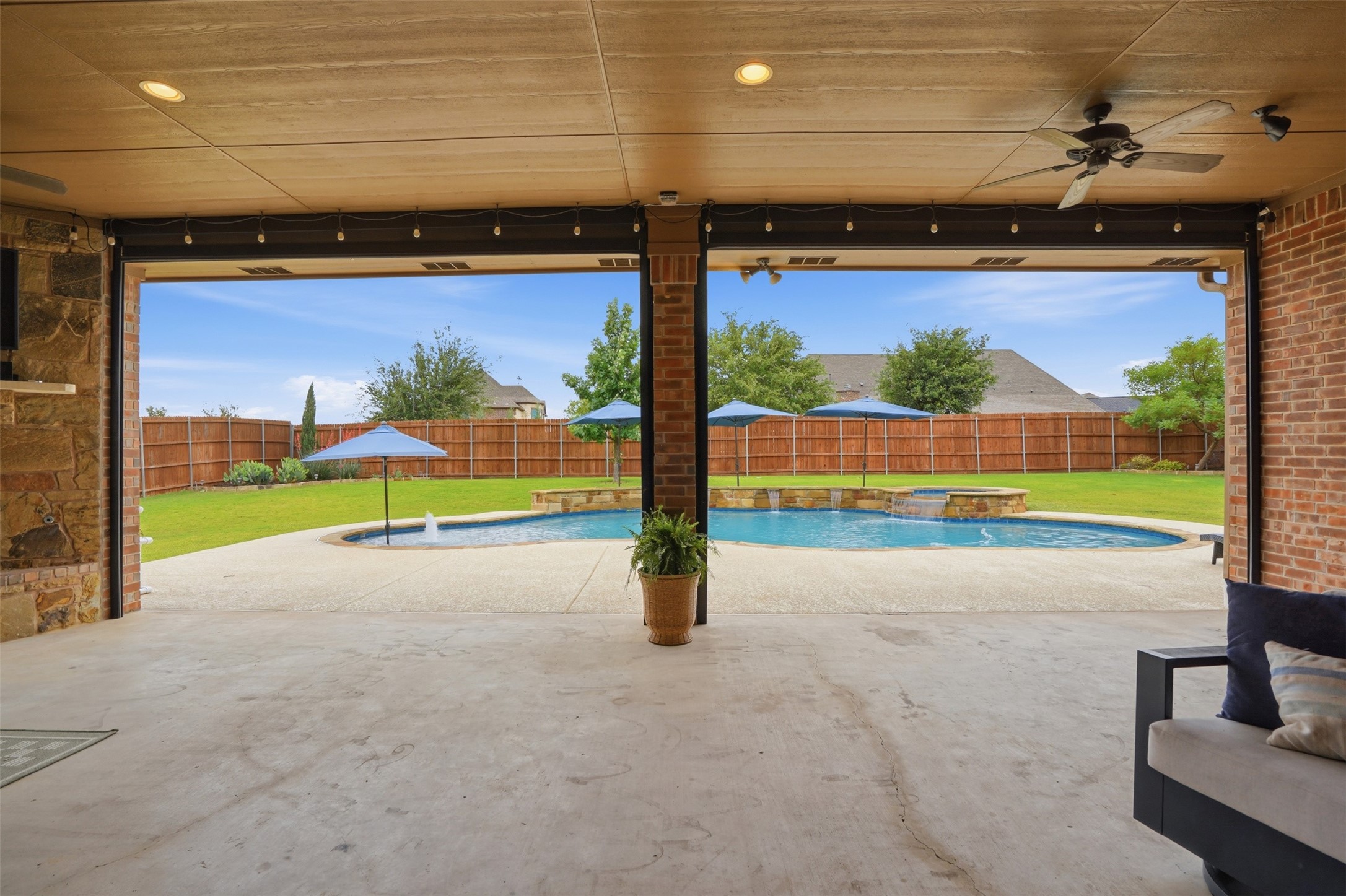 207 Tamiami Trail Haslet TX 76052