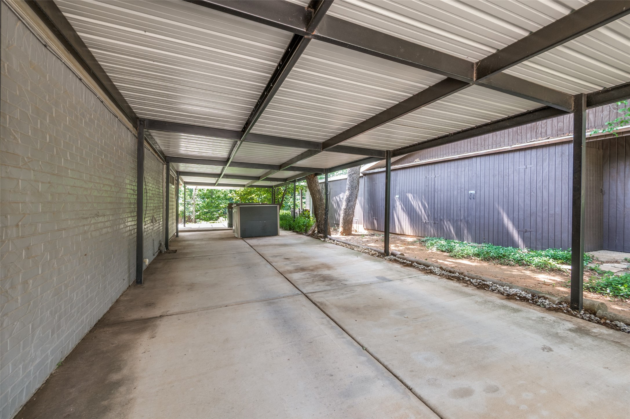 1506 Briarwood Boulevard Arlington TX 76013