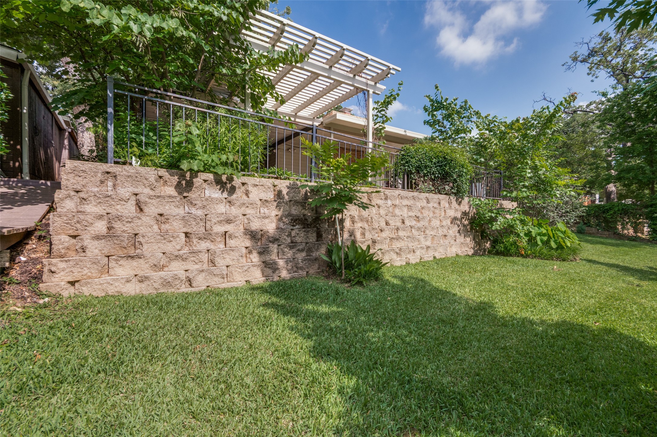 1506 Briarwood Boulevard Arlington TX 76013