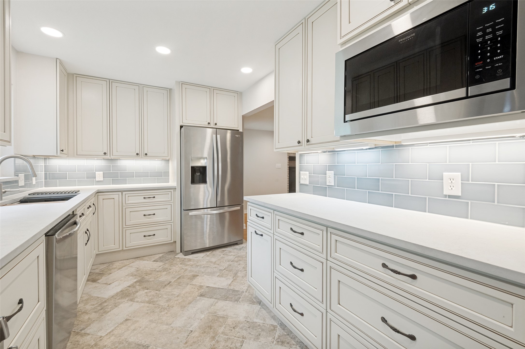 1506 Briarwood Boulevard Arlington TX 76013