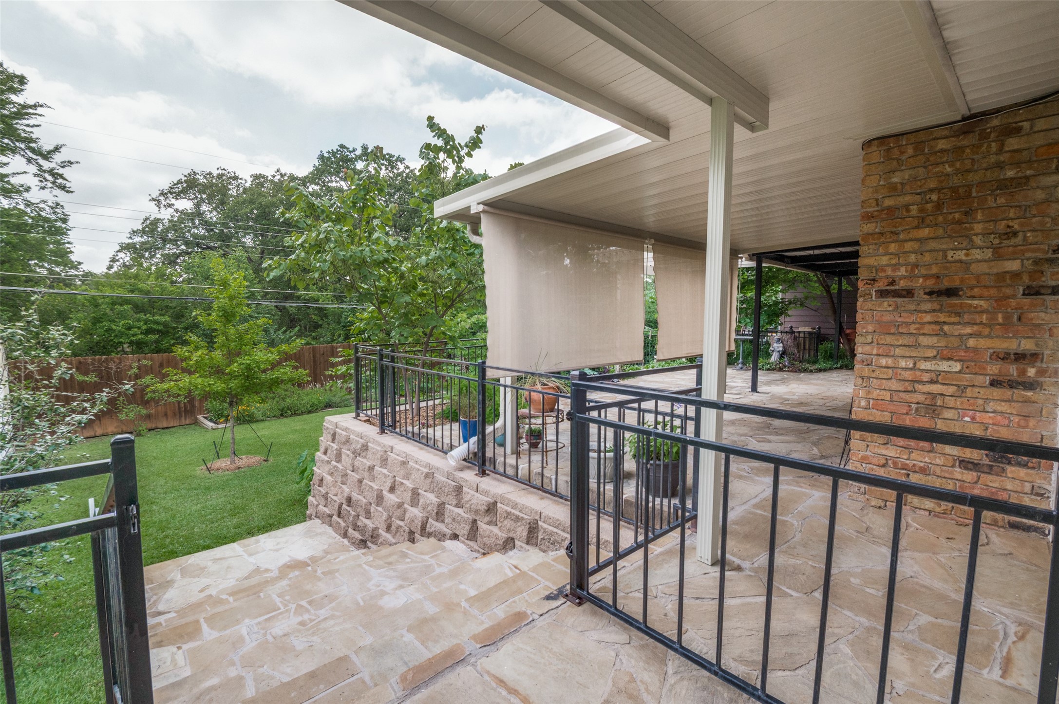 1506 Briarwood Boulevard Arlington TX 76013
