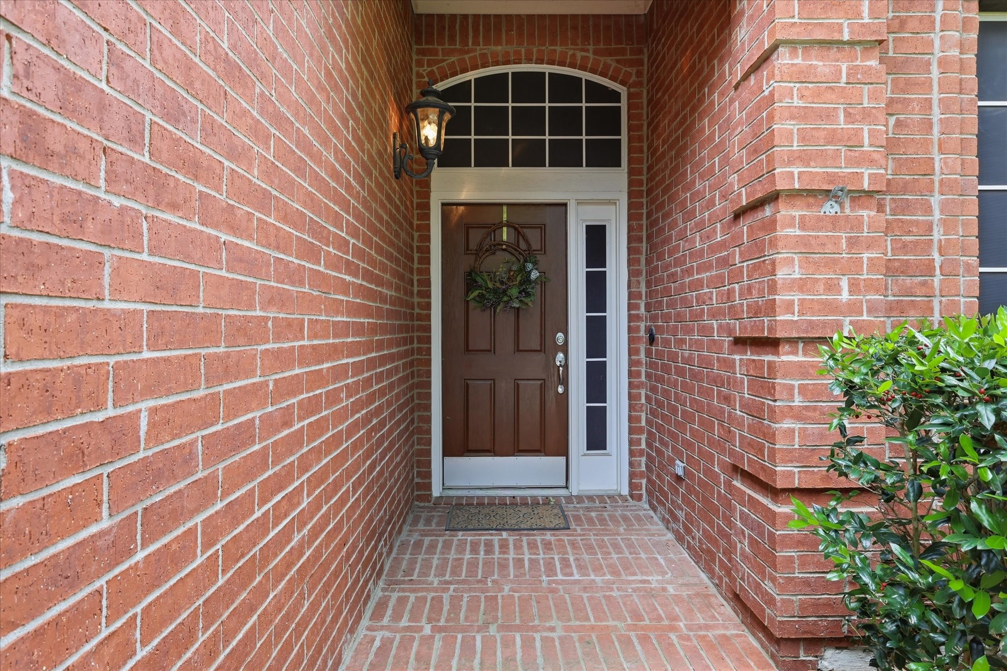 1811 Clear Summit Lane Mansfield TX 76063