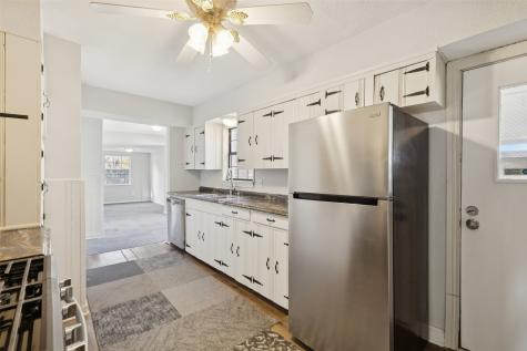 10609 Seagoville Road Dallas TX 75217