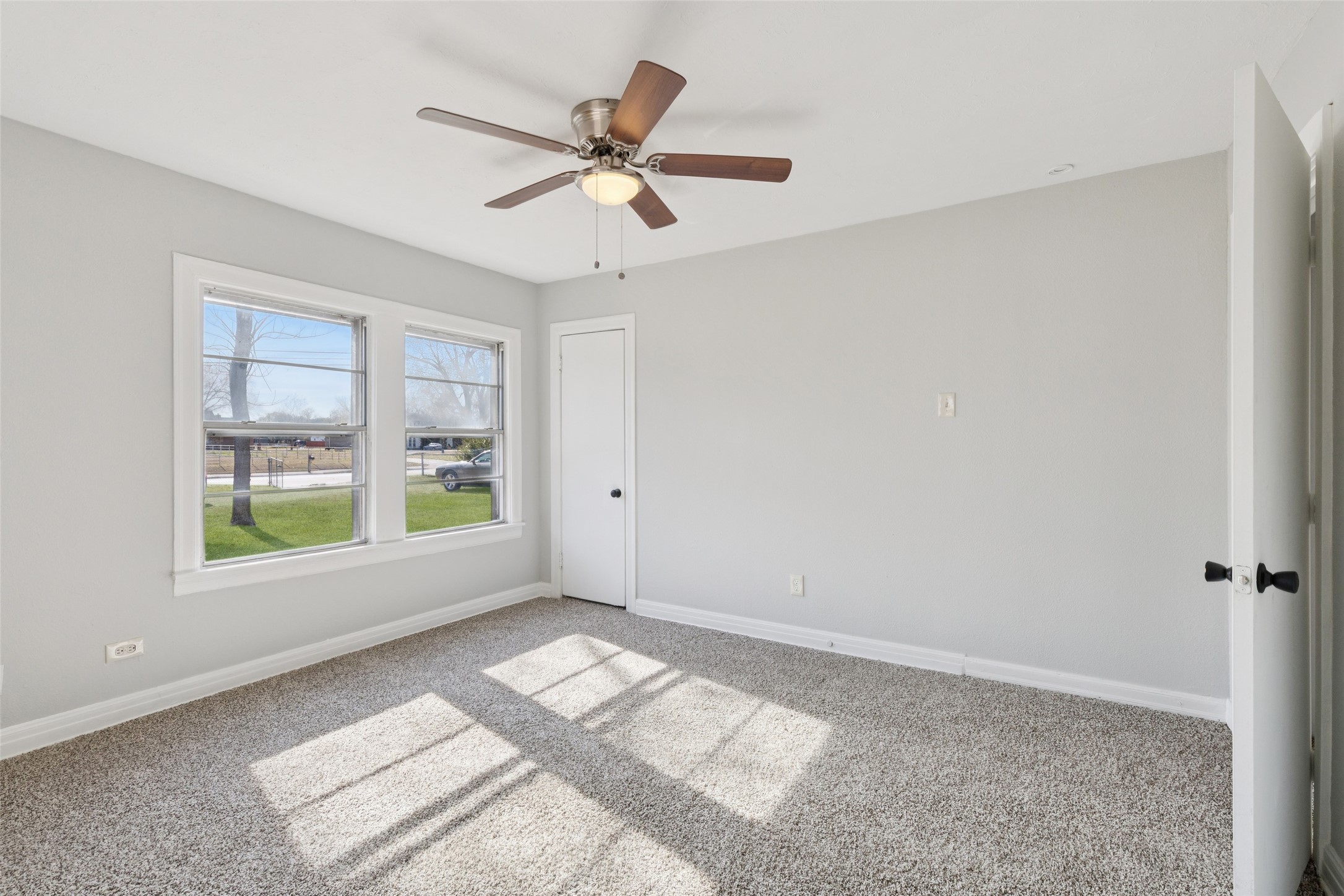 10609 Seagoville Road Dallas TX 75217