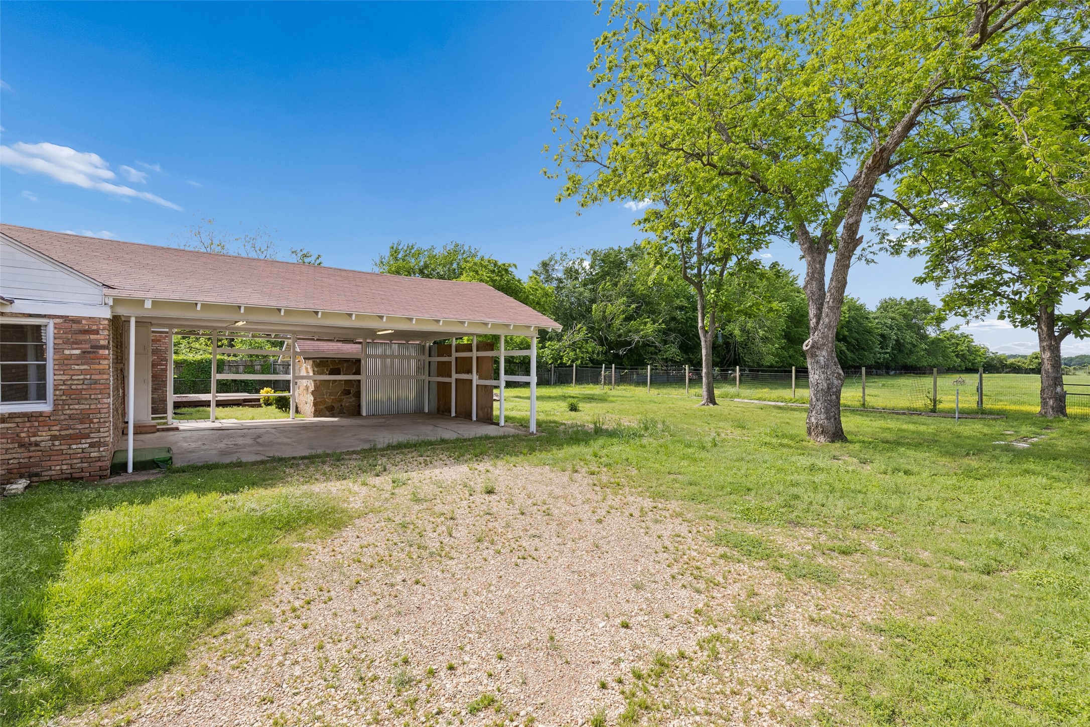 10609 Seagoville Road Dallas TX 75217