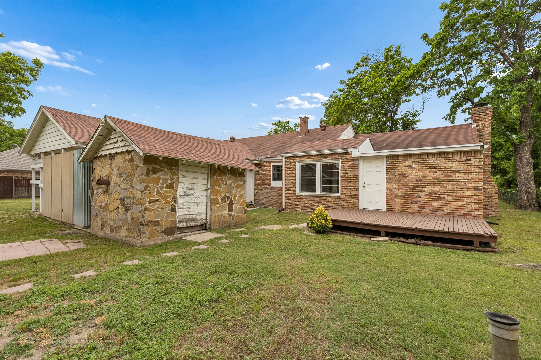 10609 Seagoville Road Dallas TX 75217
