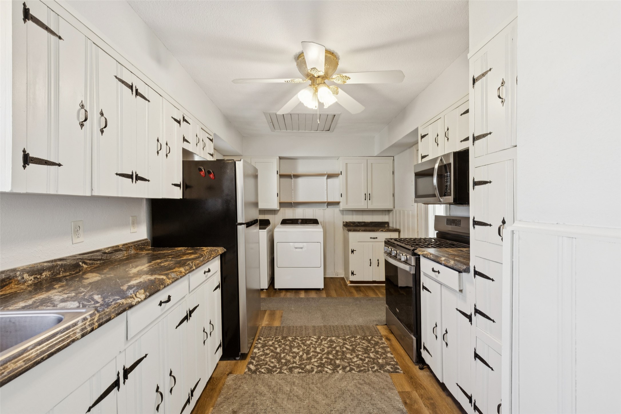 10609 Seagoville Road Dallas TX 75217