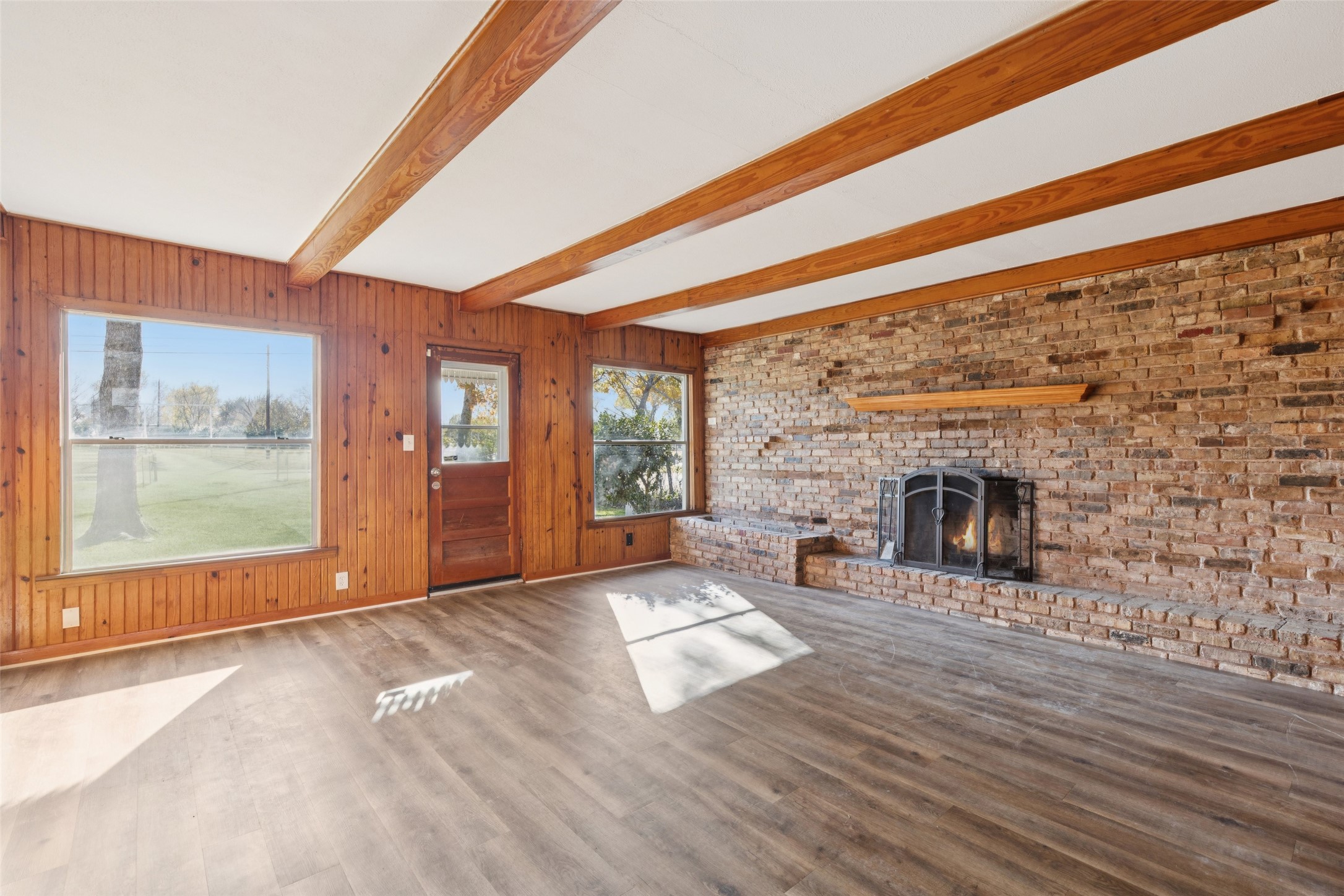 10609 Seagoville Road Dallas TX 75217