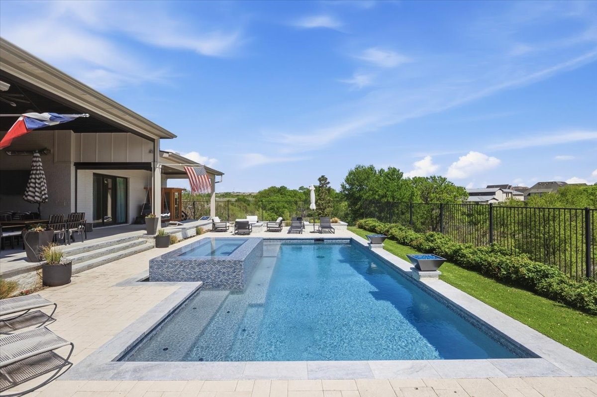 405 Point Vista Drive Aledo TX 76008