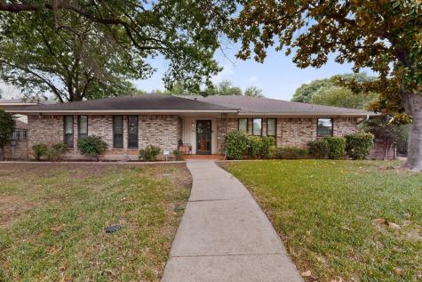1305 Briarbrook Drive DeSoto TX 75115