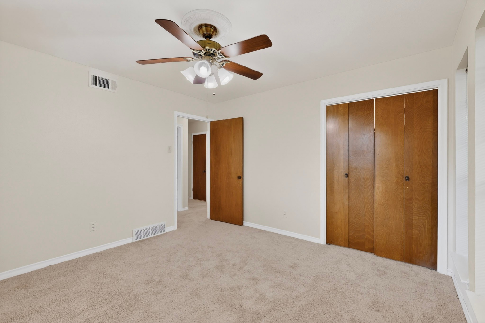 1305 Briarbrook Drive Desoto TX 75115