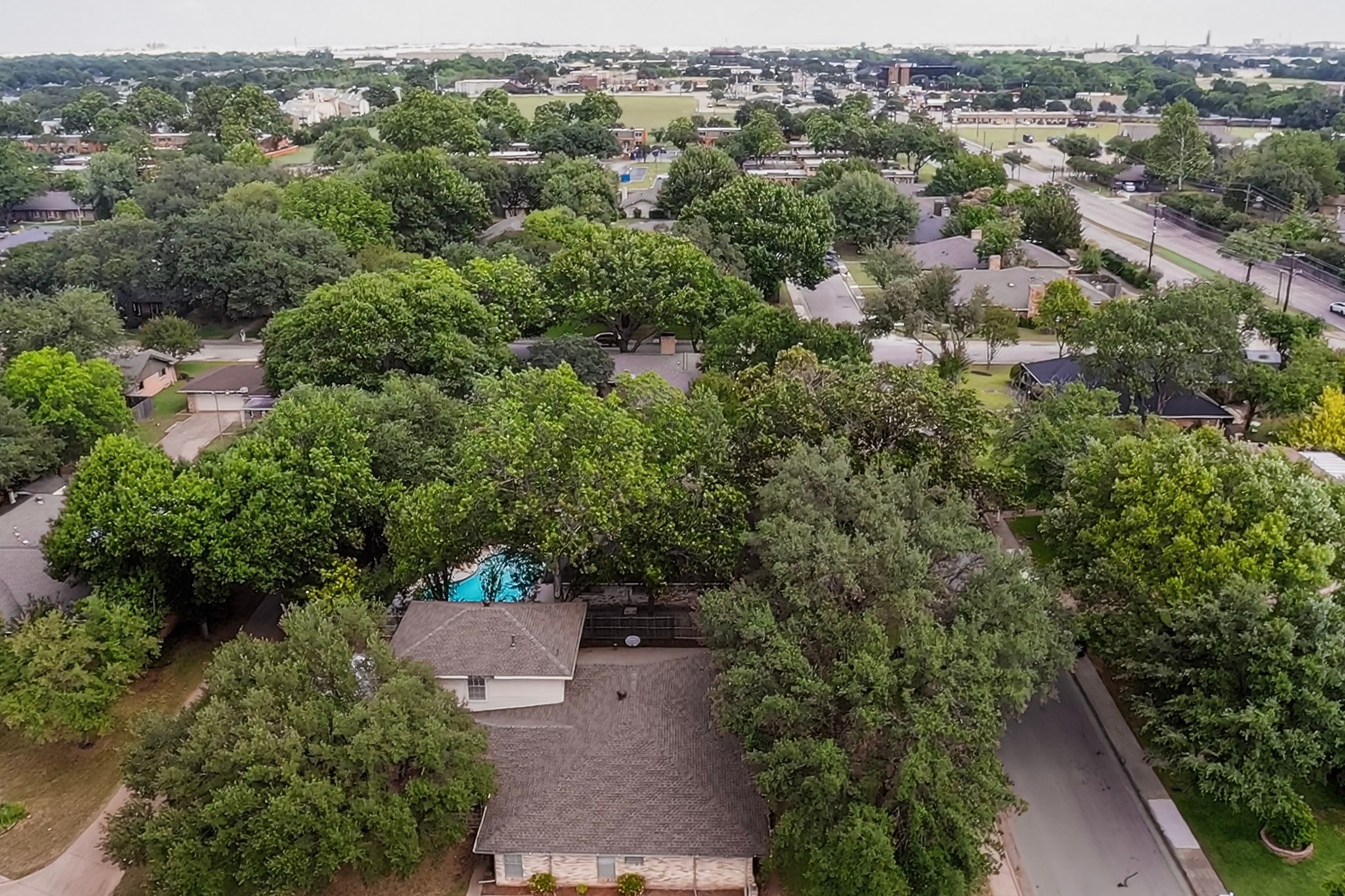 1305 Briarbrook Drive Desoto TX 75115