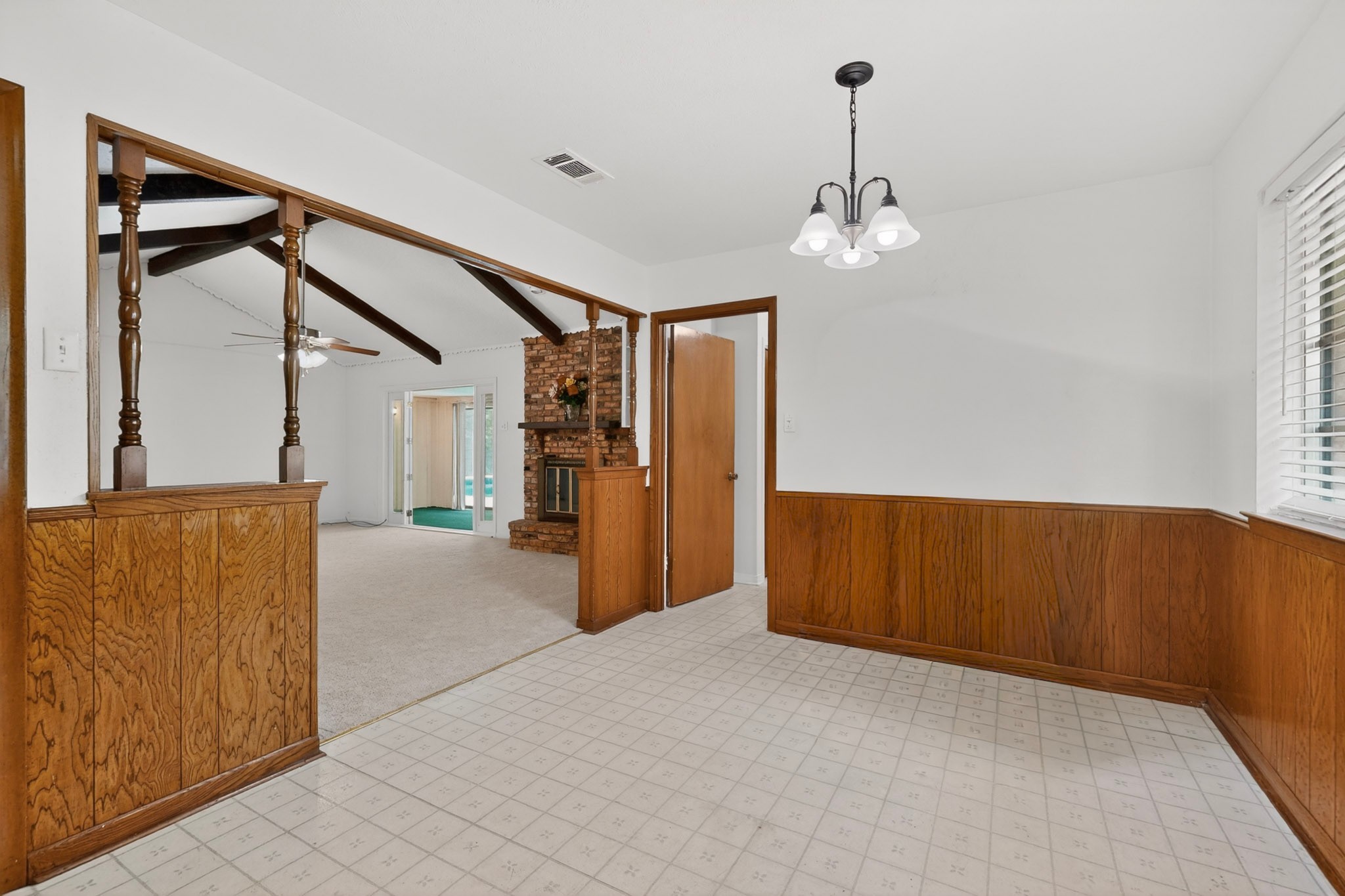 1305 Briarbrook Drive Desoto TX 75115