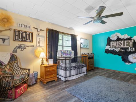 815 S 8th Avenue Teague TX 75860