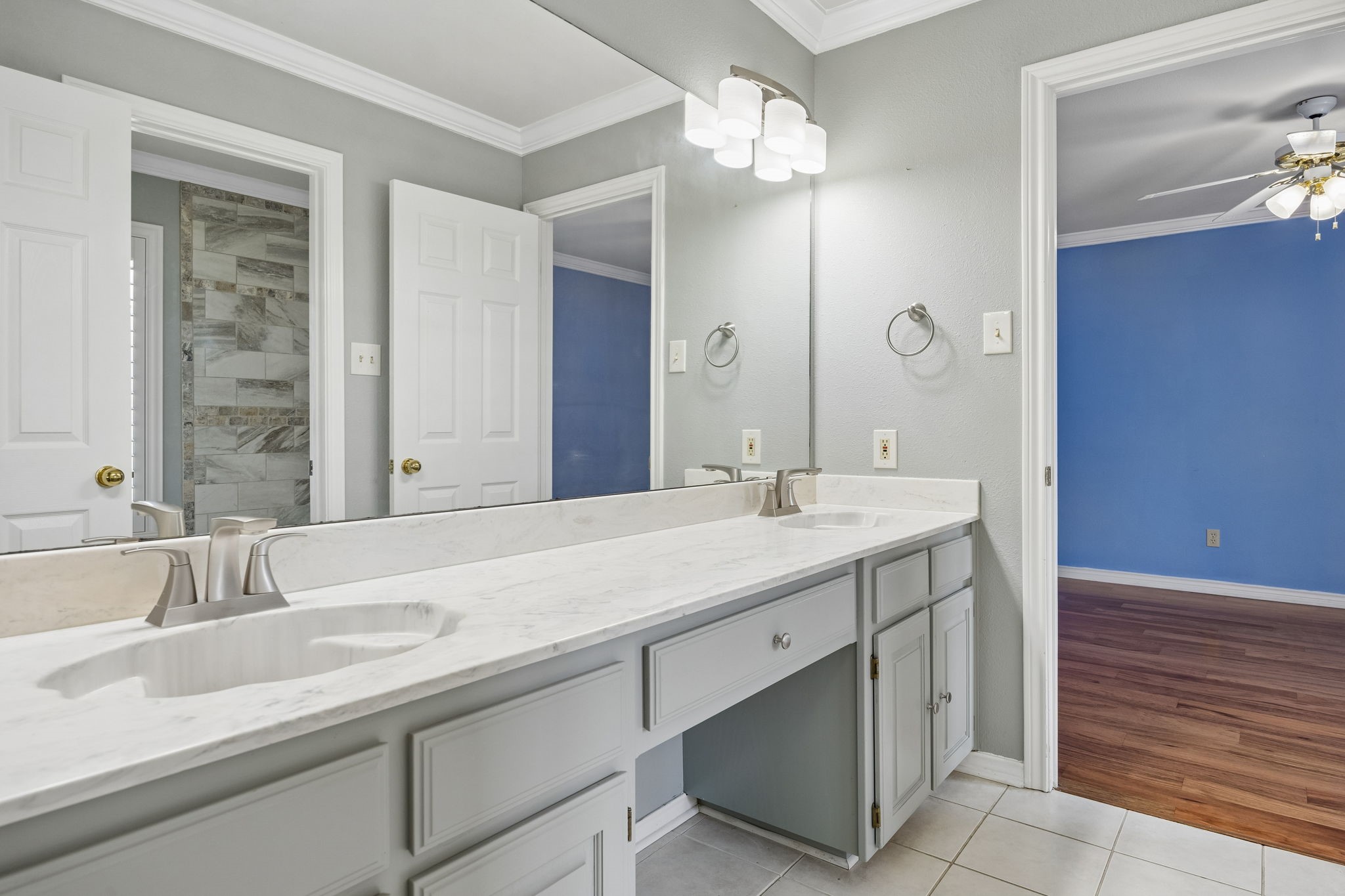 3323 Shellbrook Court Arlington TX 76016