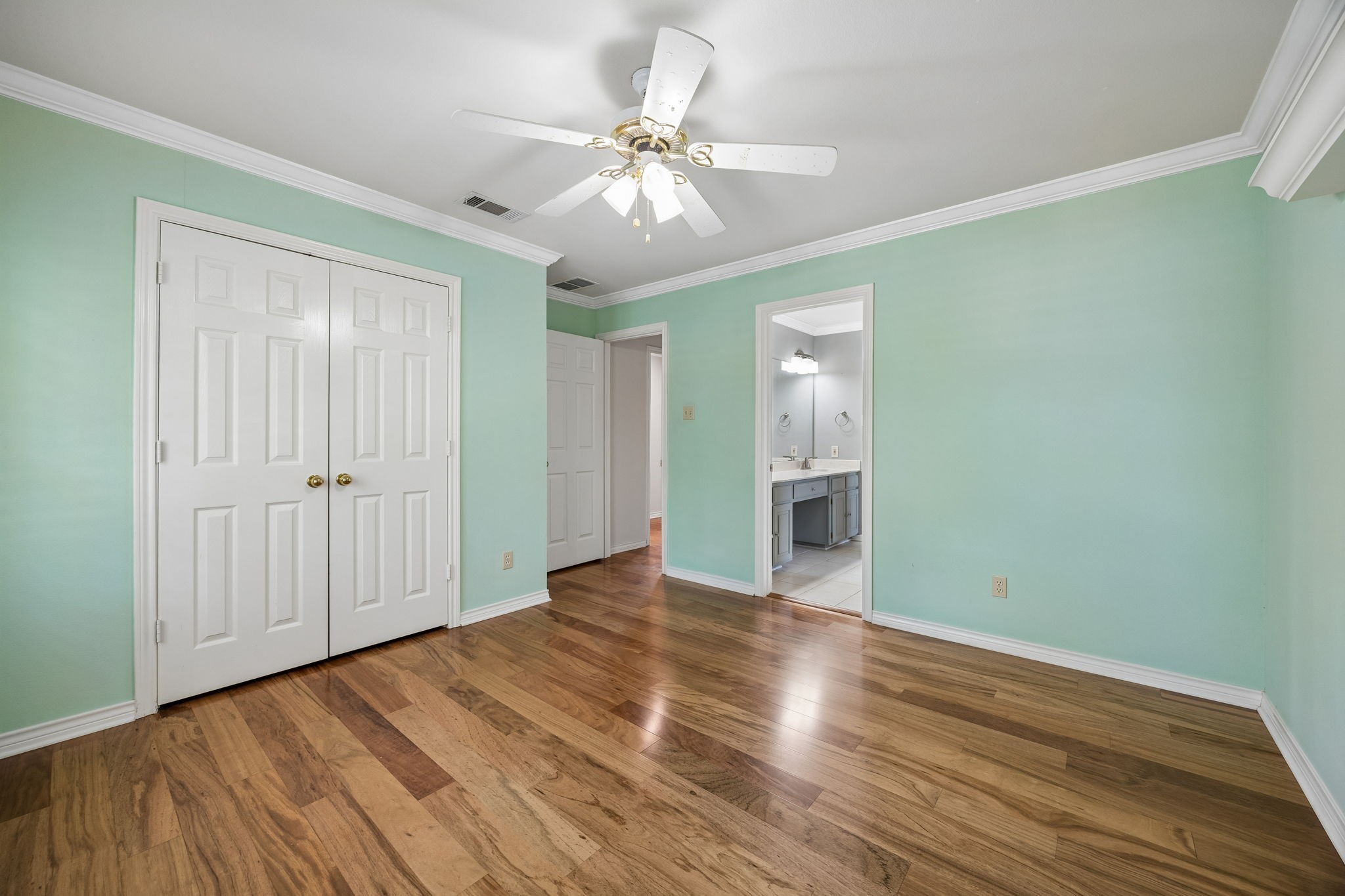 3323 Shellbrook Court Arlington TX 76016