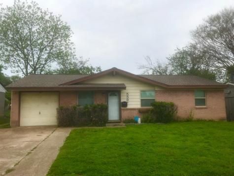 559 Trail Ridge Drive Duncanville TX 75116