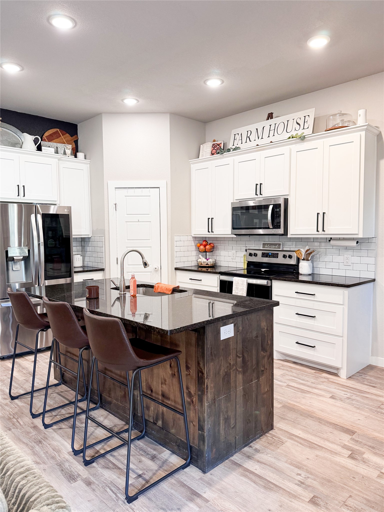 703 Ridgeway Road Joshua TX 76058