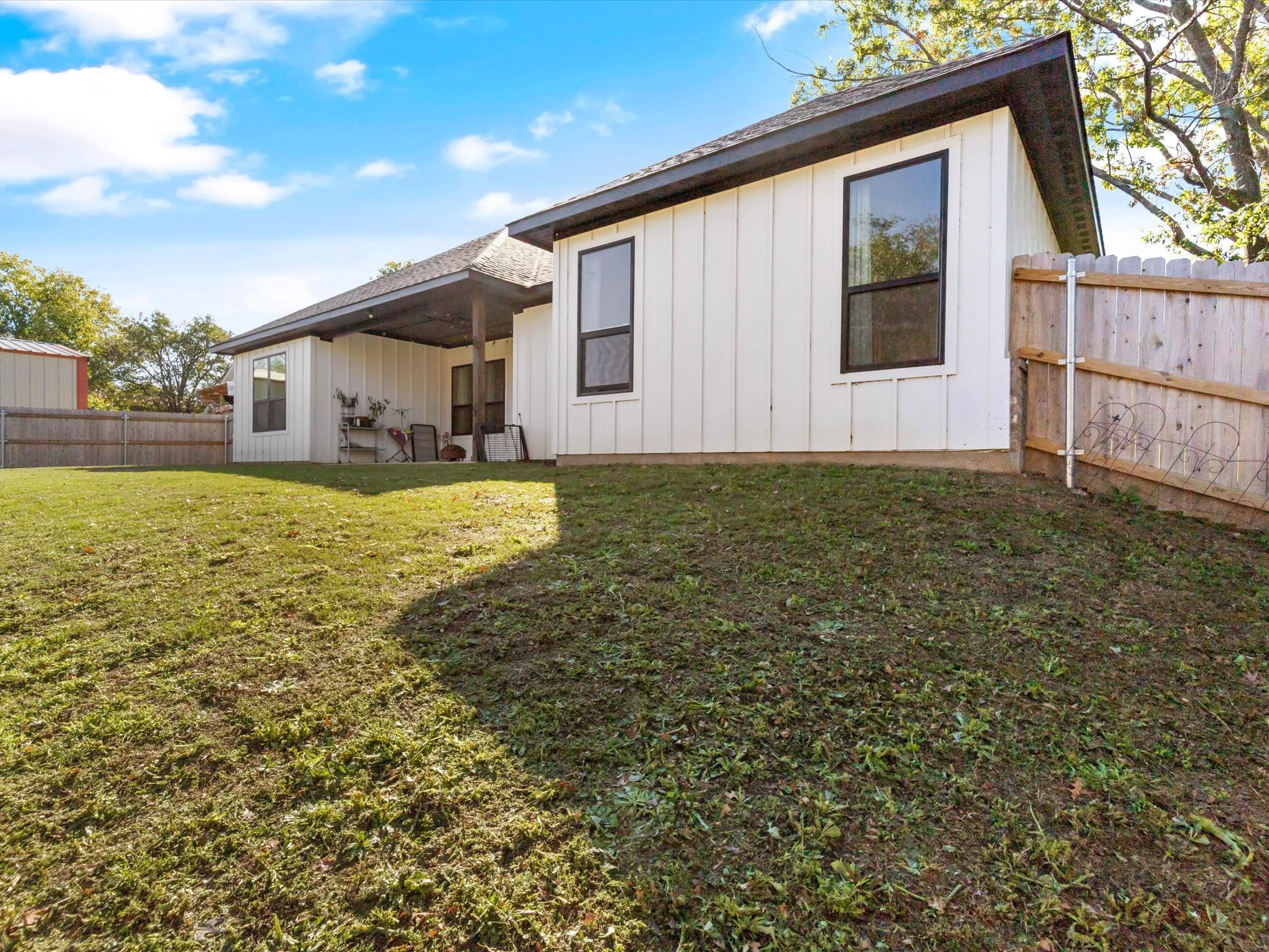703 Ridgeway Road Joshua TX 76058