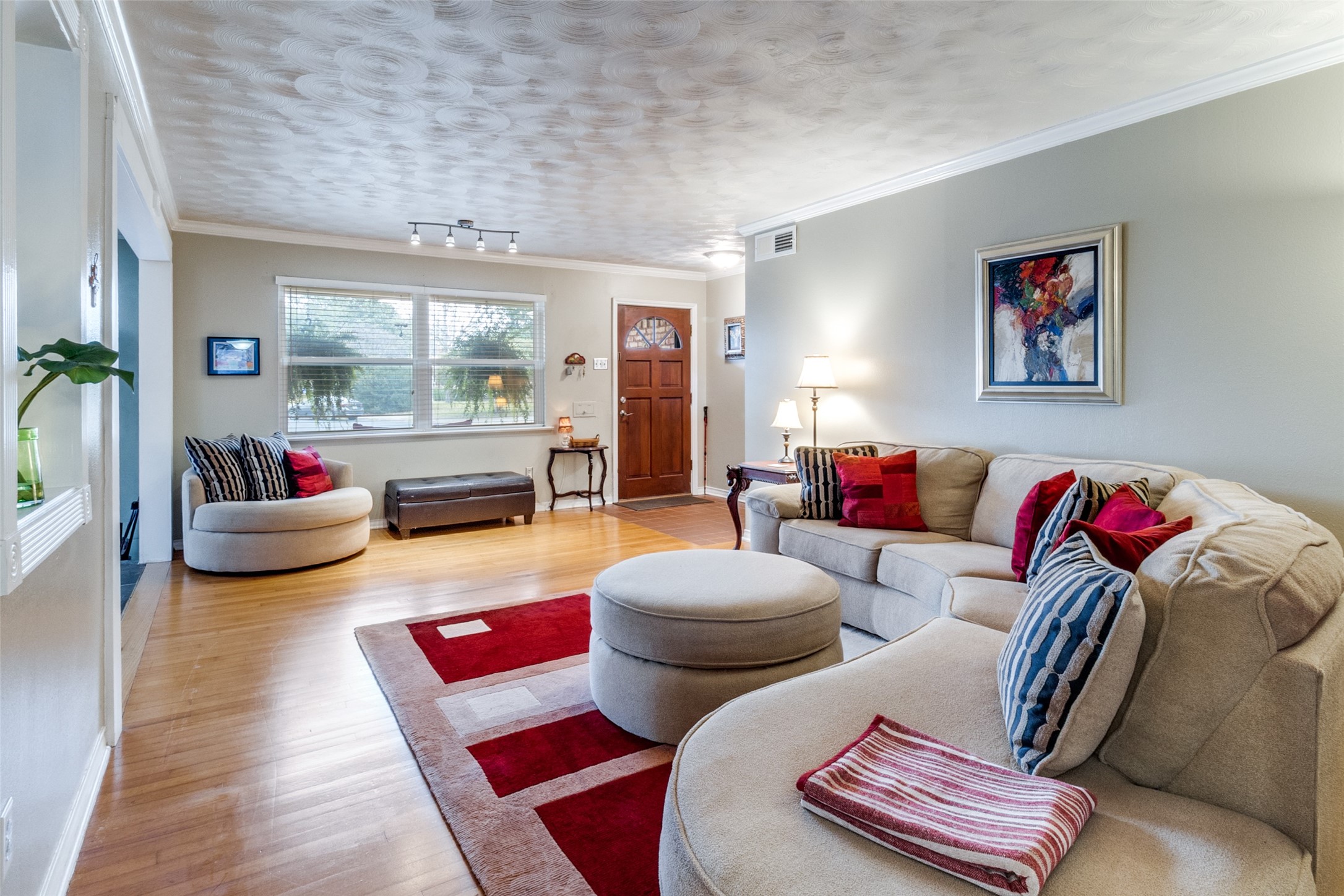 8518 Sweetwood Drive Dallas TX 75228