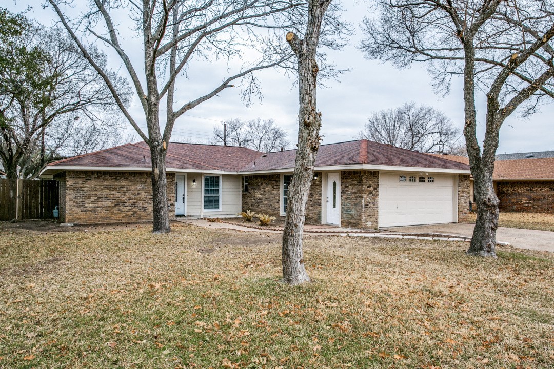 1120 Brandon Court Irving TX 75060