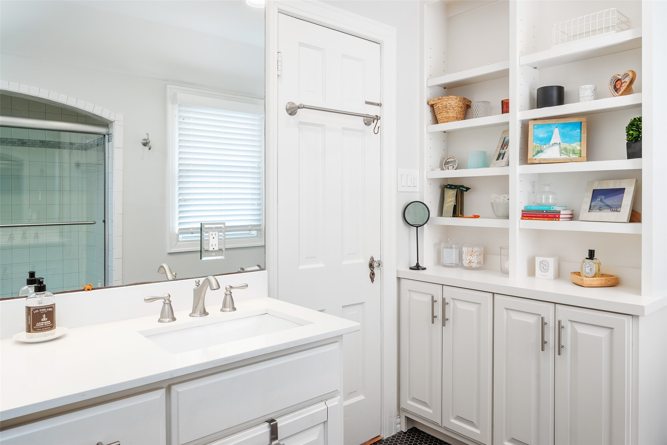 5924 Mccommas Boulevard Dallas TX 75206