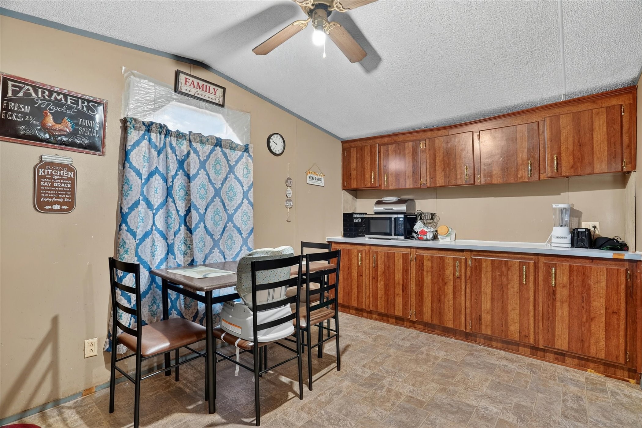 2719 River View Trail Granbury TX 76048