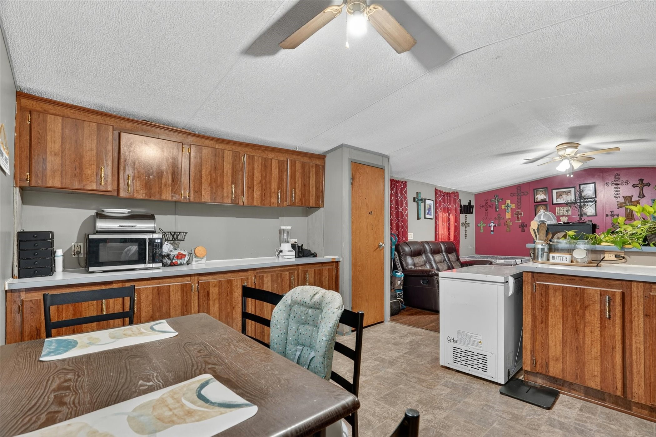 2719 River View Trail Granbury TX 76048