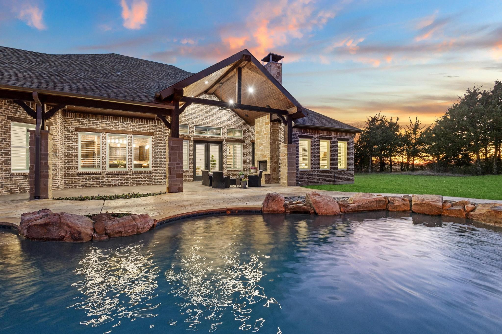 231 Geis Drive Pottsboro TX 75076