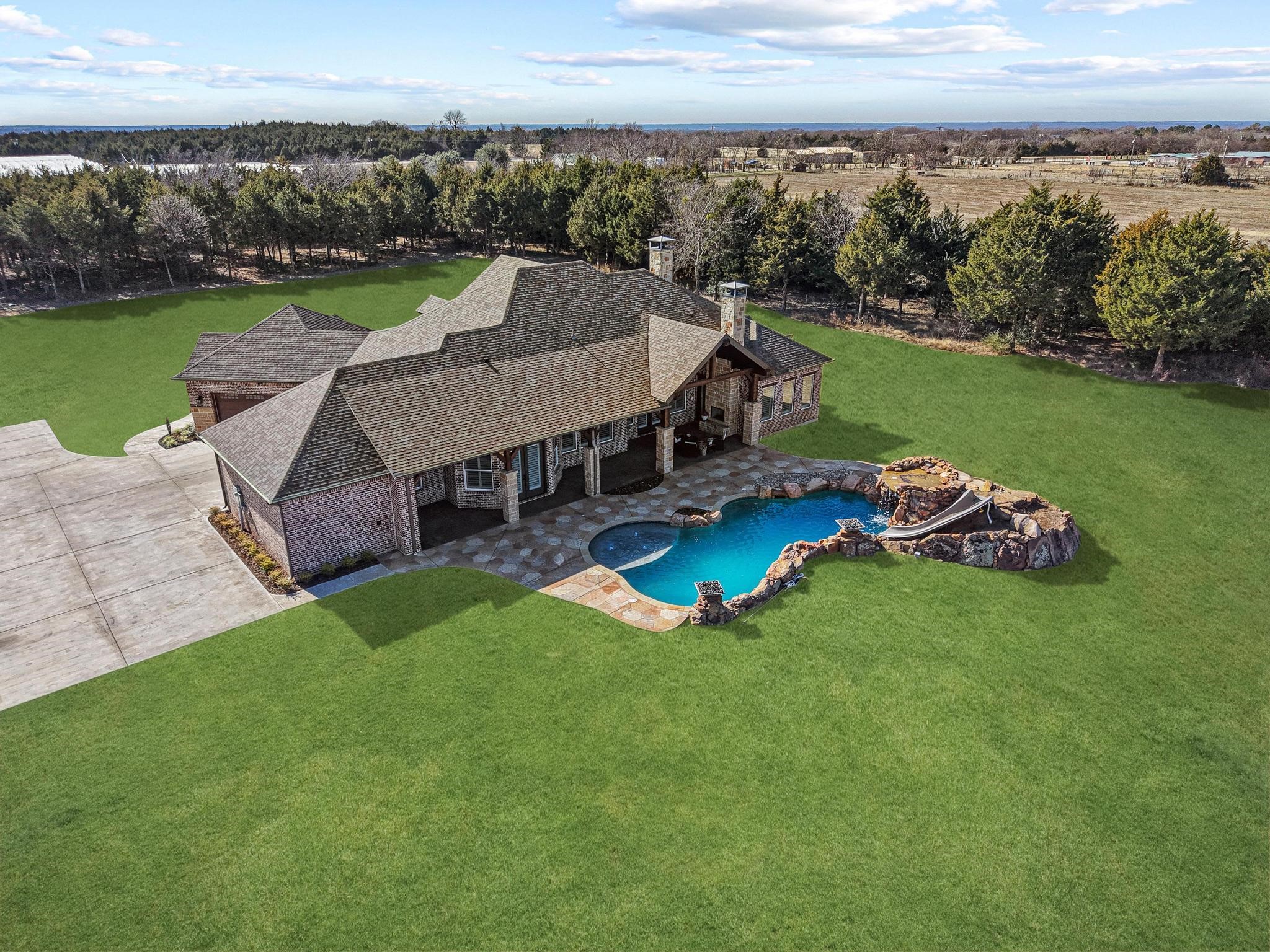 231 Geis Drive Pottsboro TX 75076