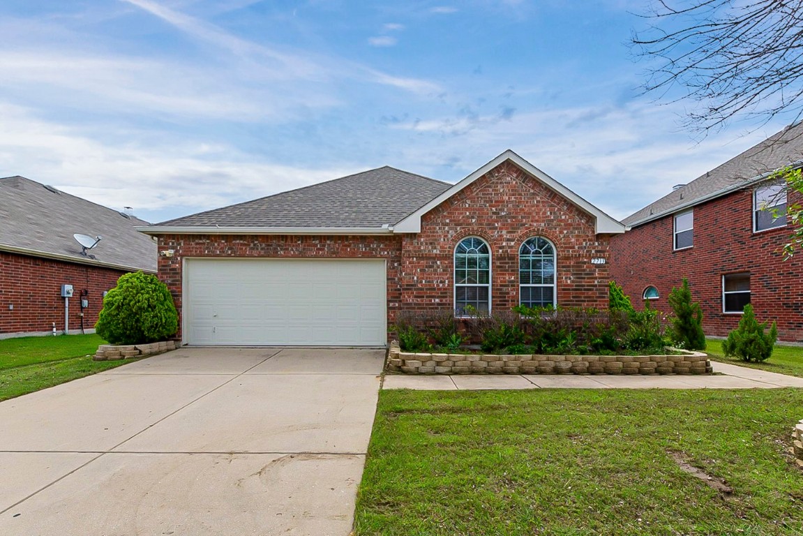 2713 Elderberry Lane Little Elm TX 75068