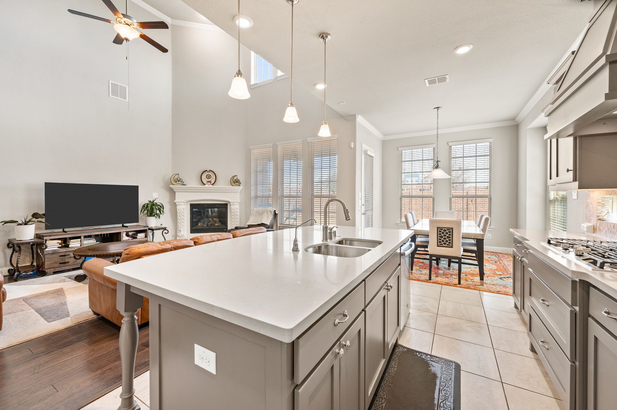 1015 Mountain Laurel Drive Euless TX 76039