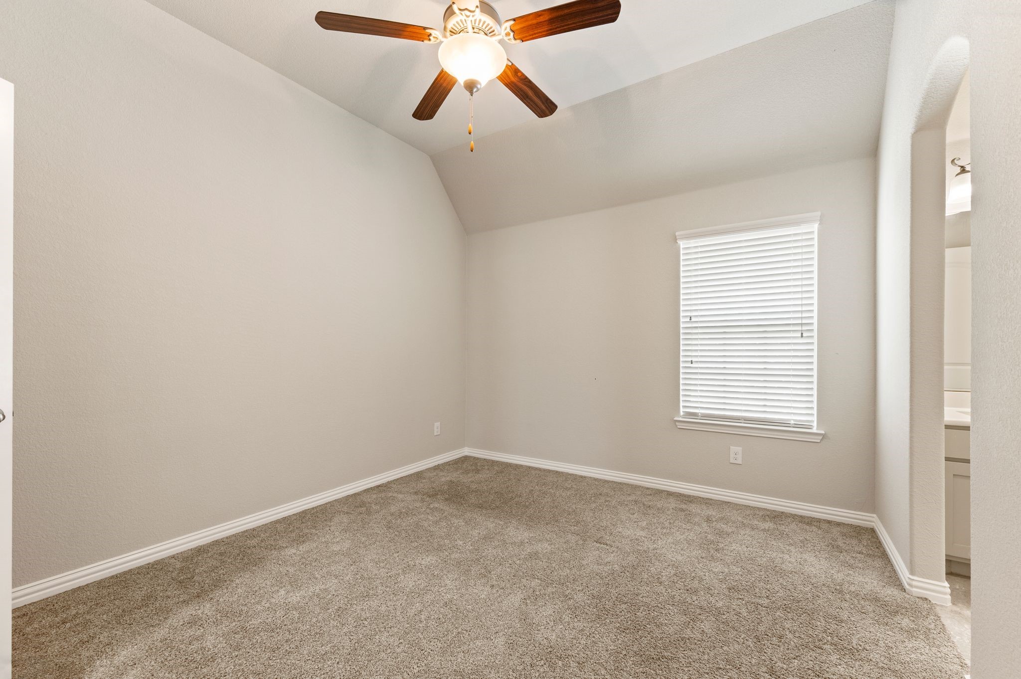 1015 Mountain Laurel Drive Euless TX 76039