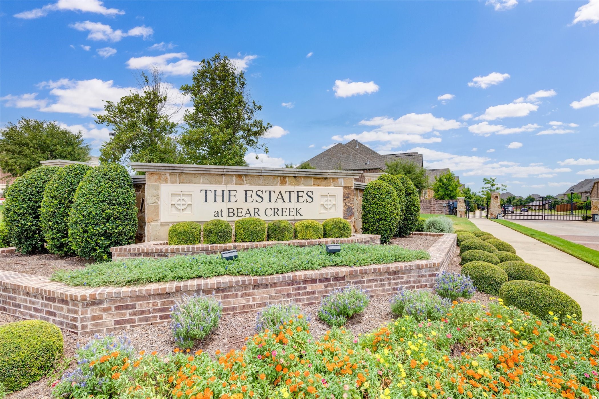 1015 Mountain Laurel Drive Euless TX 76039