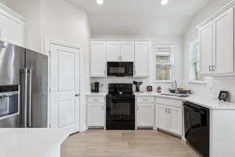 388 N Montague Street Pilot Point TX 76258