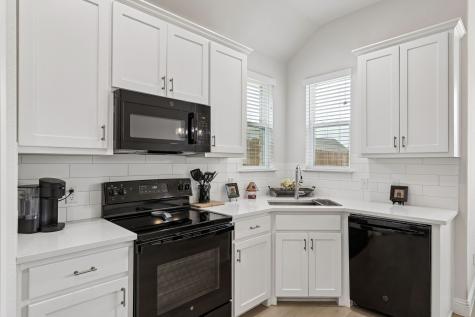 388 N Montague Street Pilot Point TX 76258