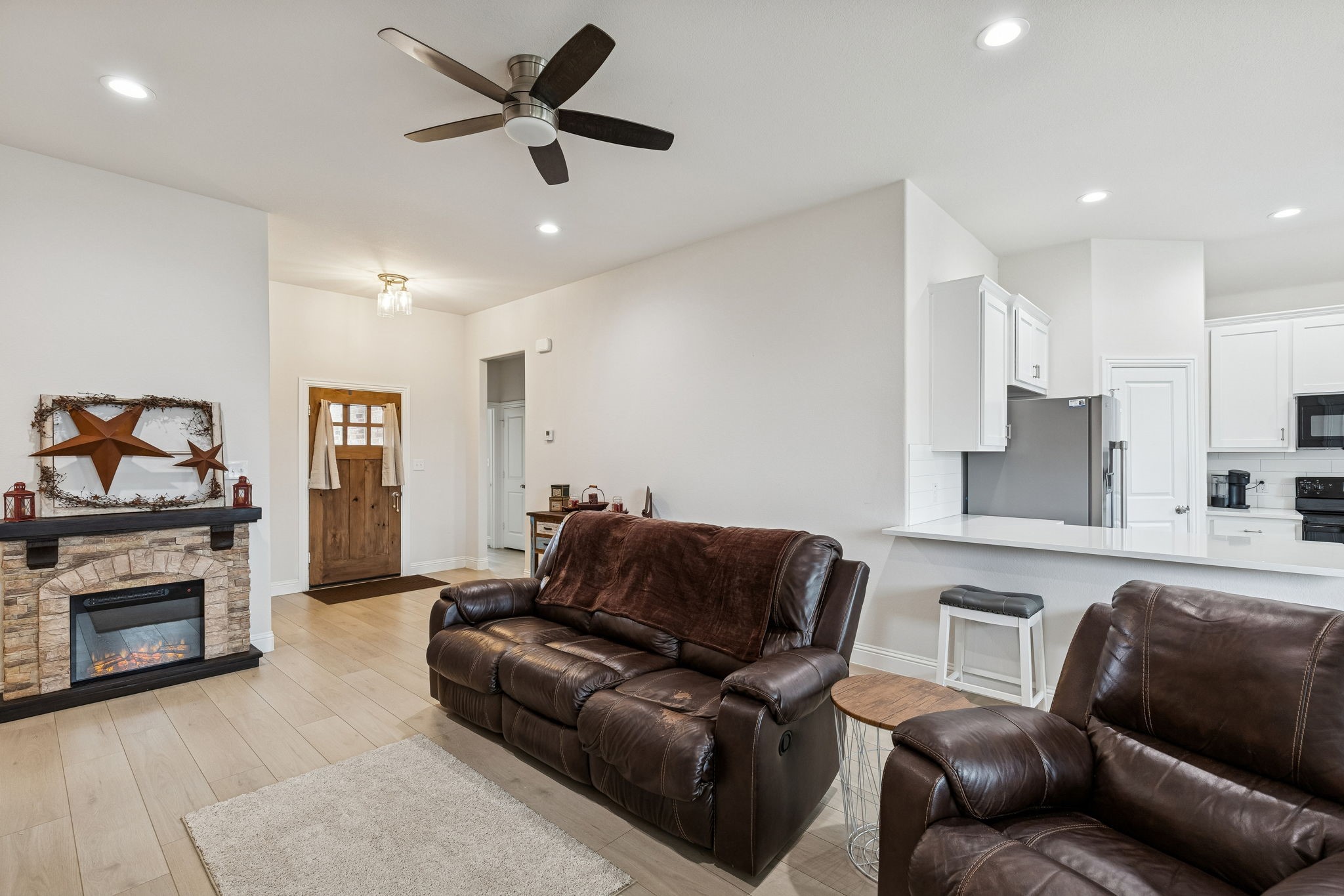 388 N Montague Street Pilot Point TX 76258