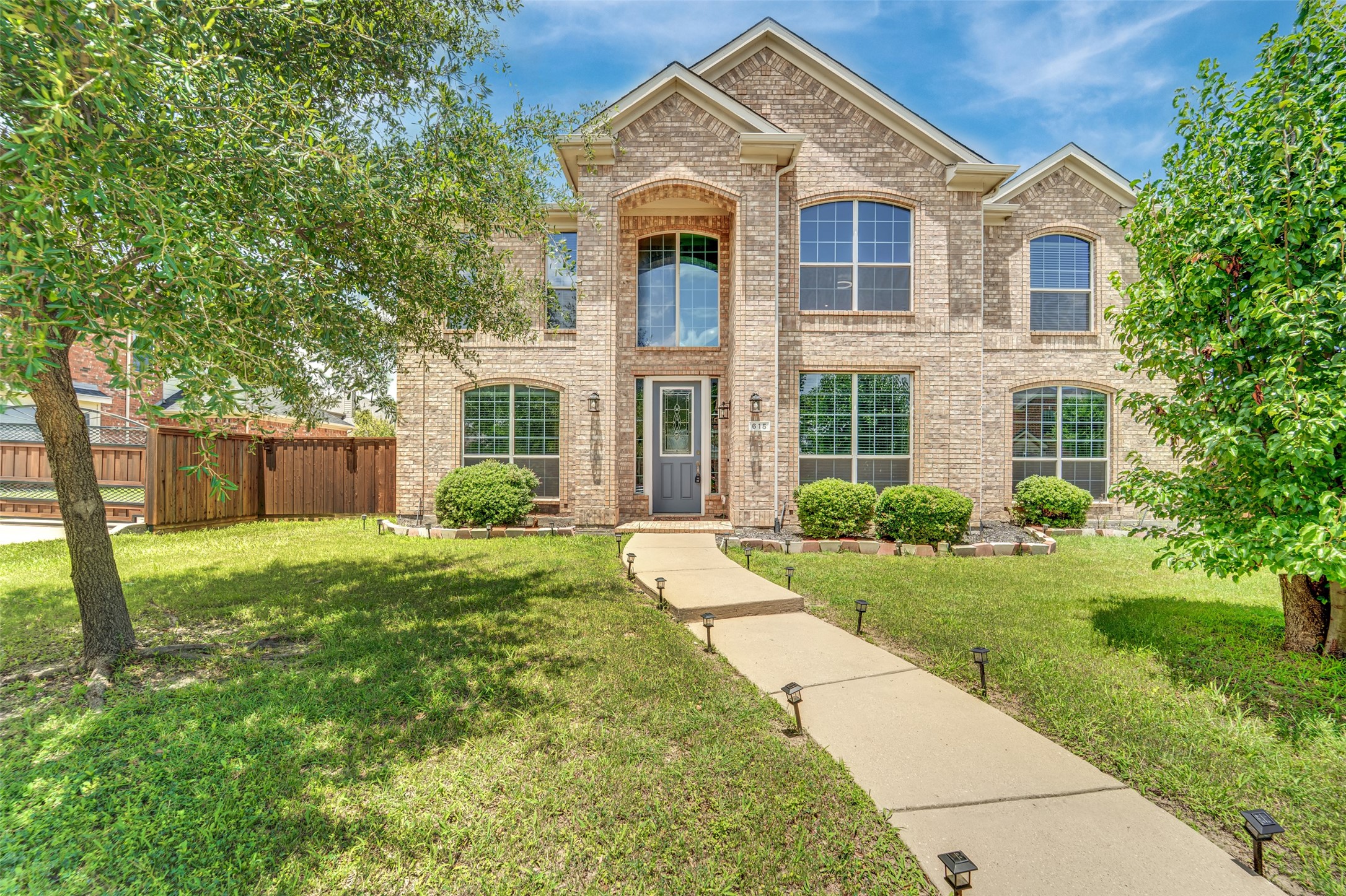 615 Lone Ridge Way Murphy TX 75094