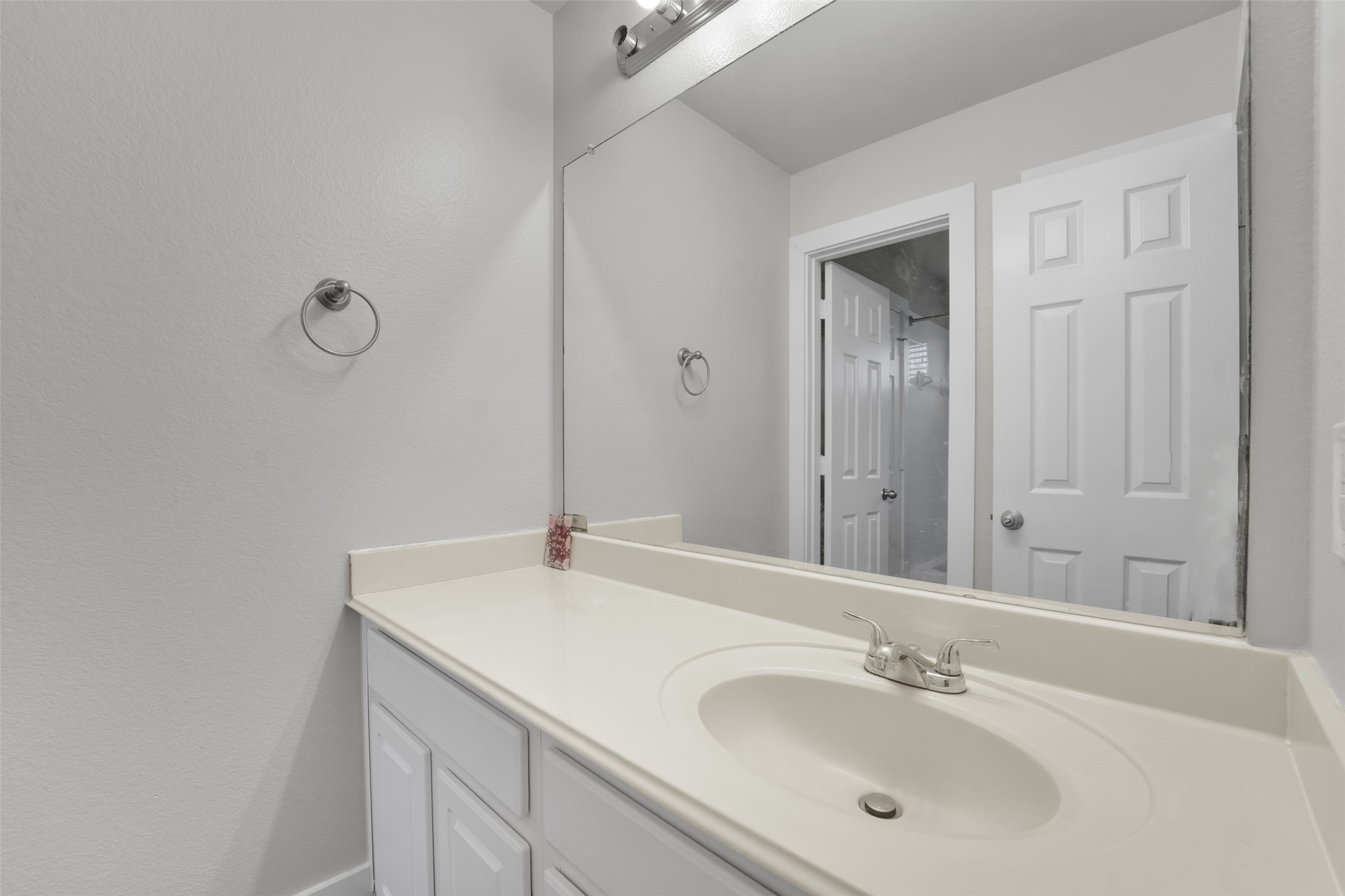 615 Lone Ridge Way Murphy TX 75094