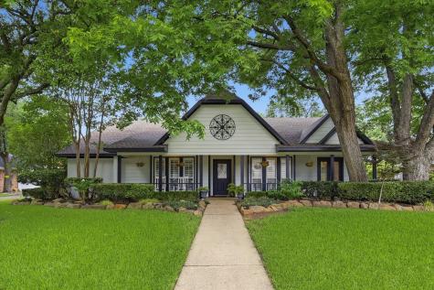 2012 Cripple Creek Lane Lewisville TX 75077