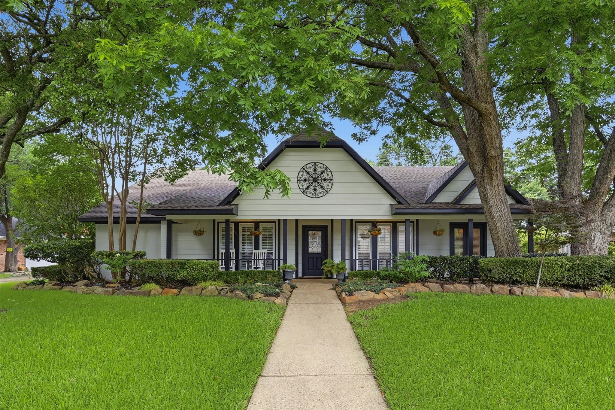2012 Cripple Creek Lane Lewisville TX 75077