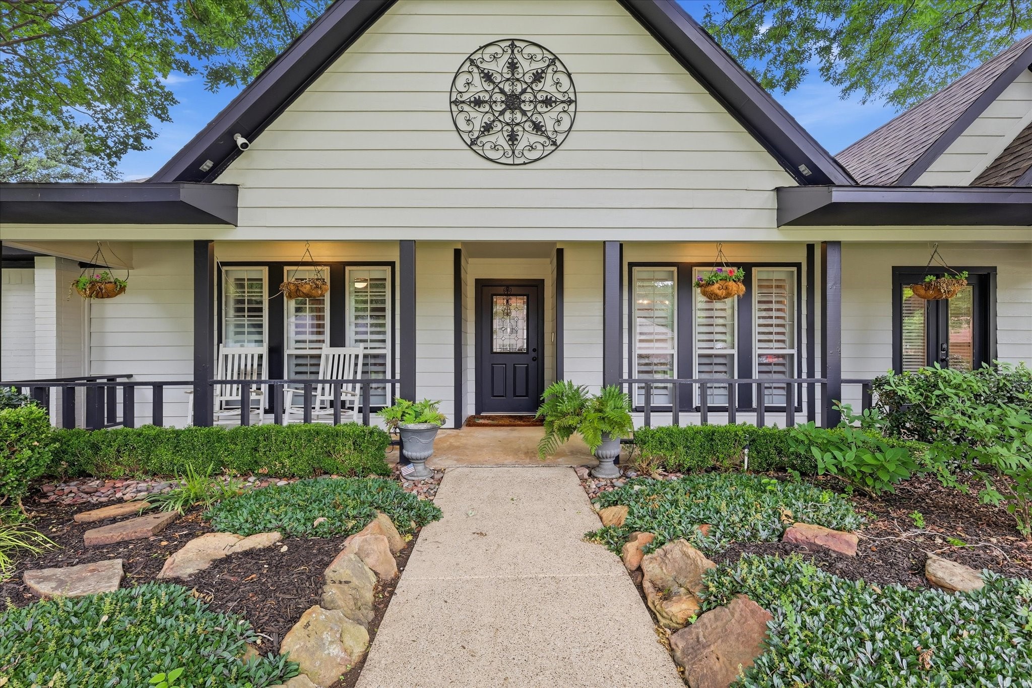 2012 Cripple Creek Lane Lewisville TX 75077