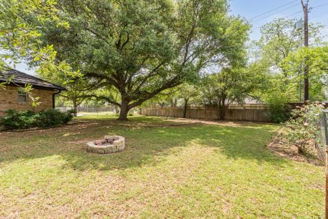 9130 Hanging Moss Drive Granbury TX 76049