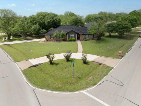 9130 Hanging Moss Drive Granbury TX 76049