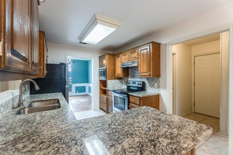 9130 Hanging Moss Drive Granbury TX 76049