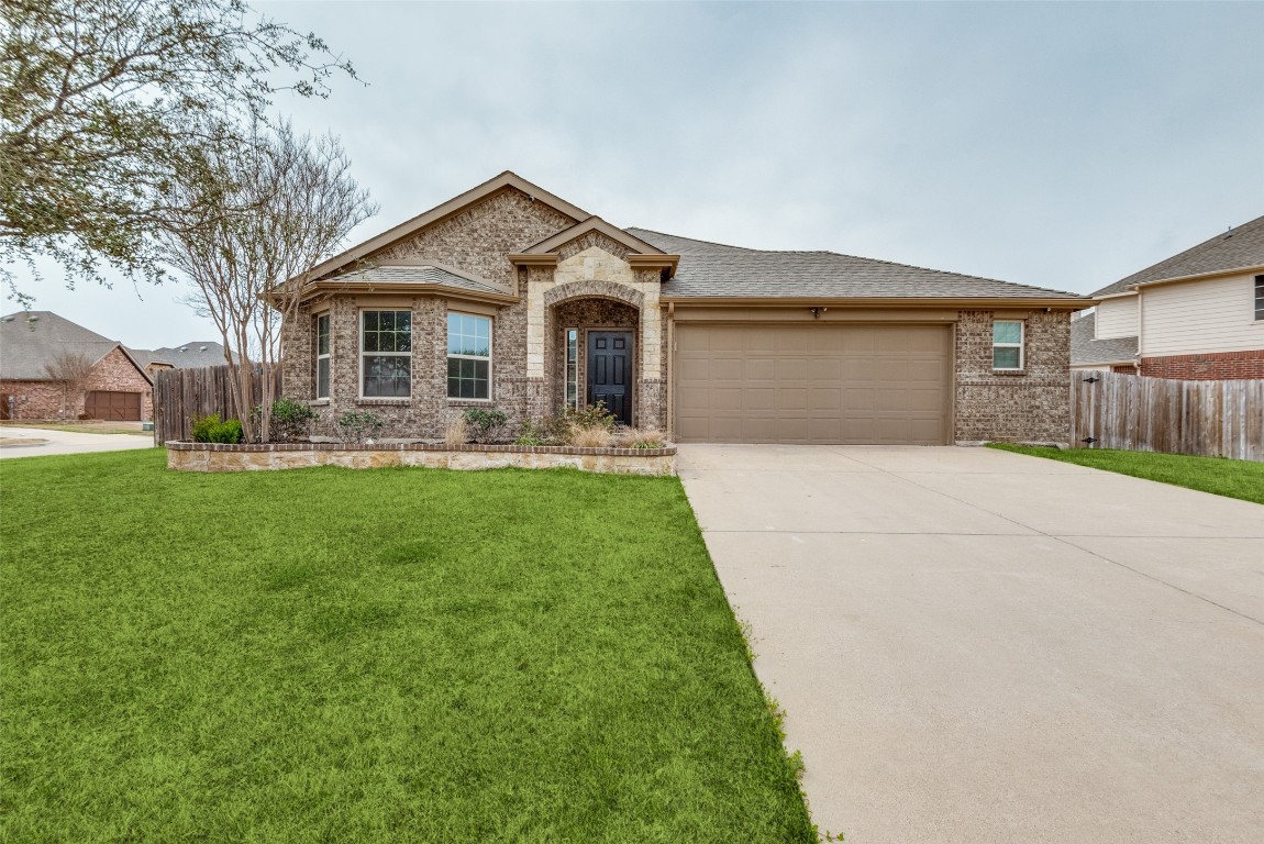 400 Buttercup Court Mansfield TX 76063